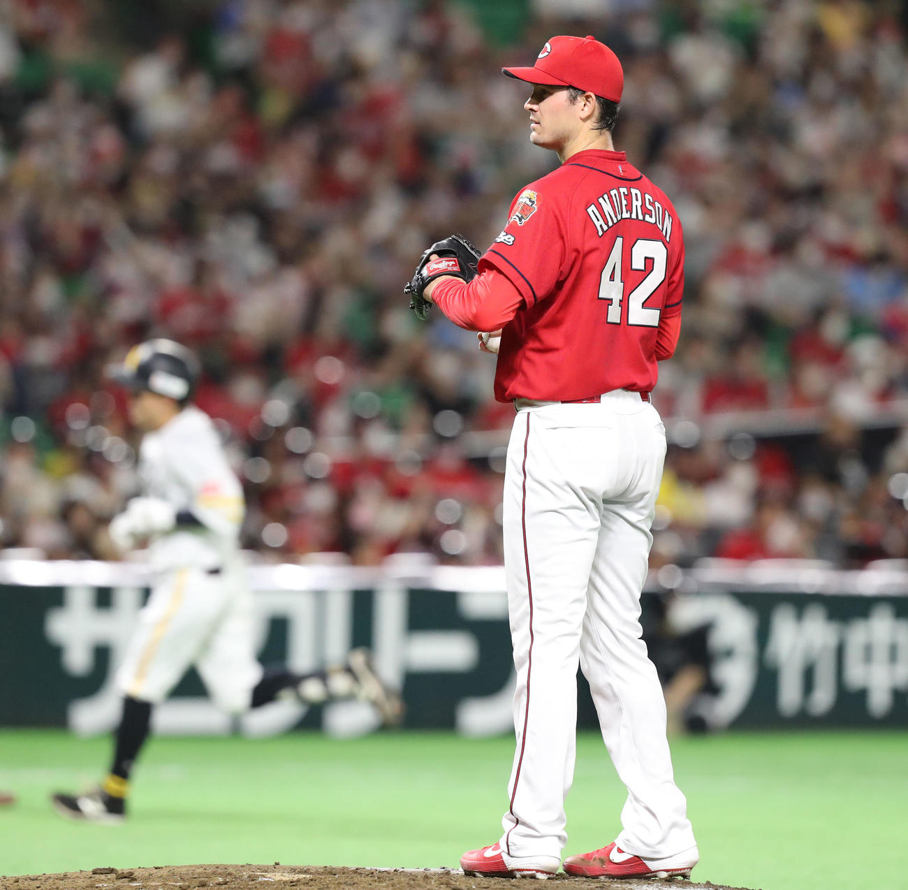 ソフトバンク対広島　3回裏ソフトバンク2死、アンダーソンは牧原大に右越えの本塁打を浴びる（撮影・屋方直哉）