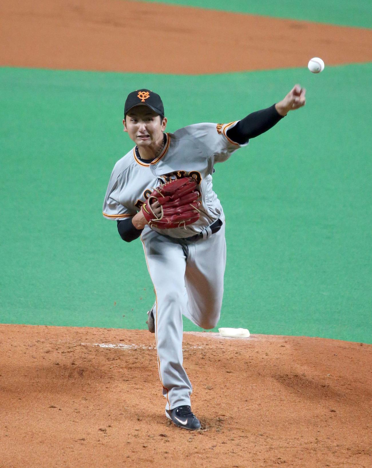 日本ハム対巨人　巨人先発の横川（撮影・黒川智章）