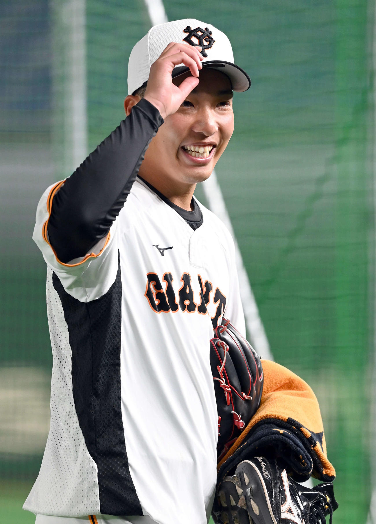巨人対ソフトバンク　1軍に合流し笑顔を見せる巨人赤星（撮影・たえ見朱実）