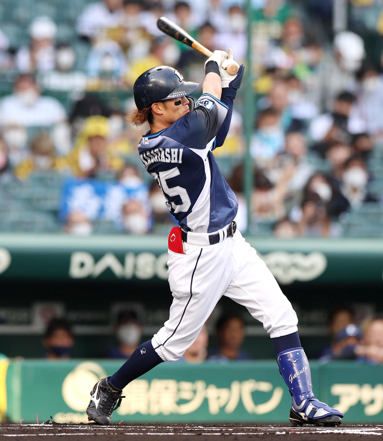 阪神対西武　1回表西武1死、左前打を放つ若林（撮影・上山淳一）