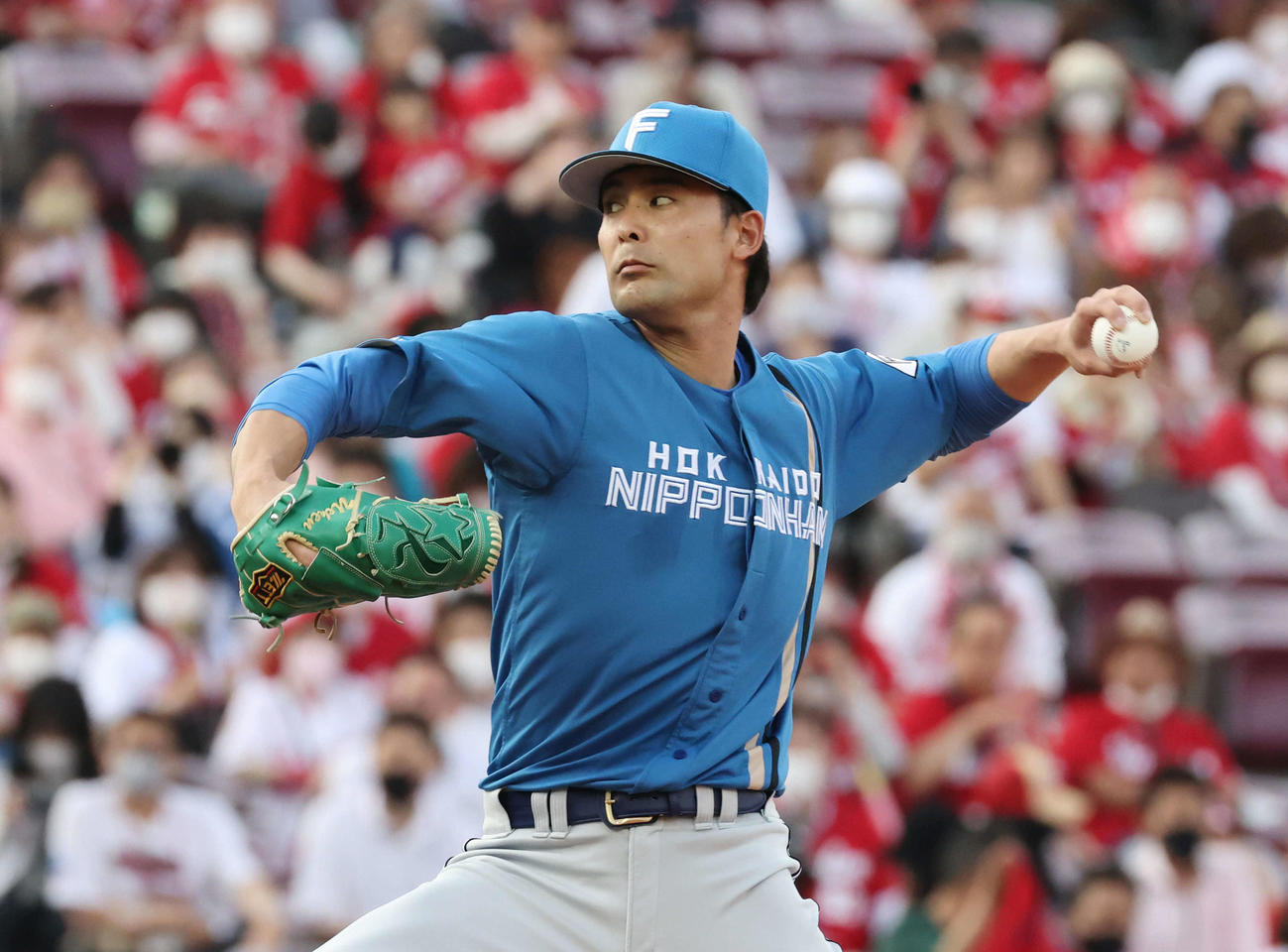 交流戦広島対日本ハム　日本ハム先発の上原（撮影・加藤孝規）