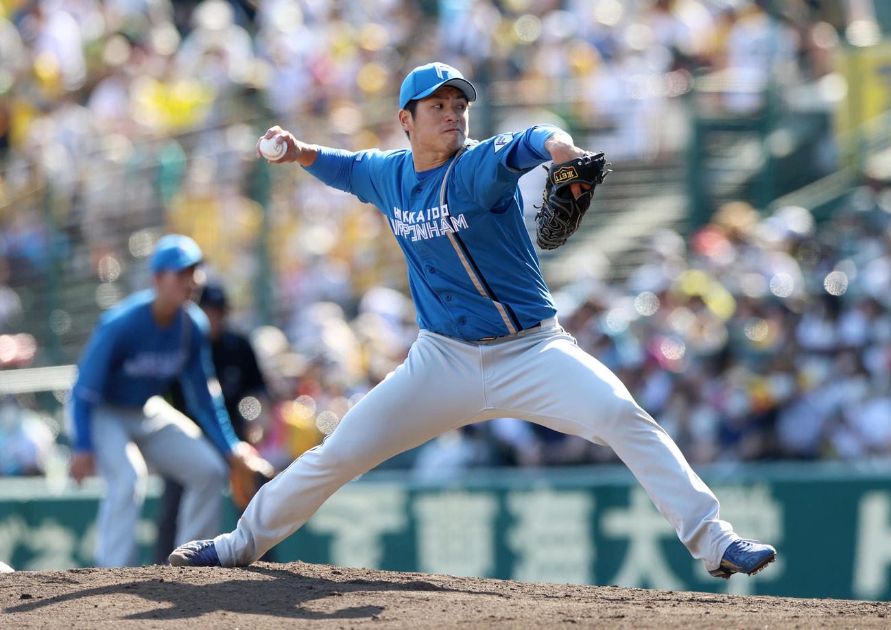 阪神対日本ハム　6回、日本ハム2番手で登板の古川侑（撮影・上山淳一）