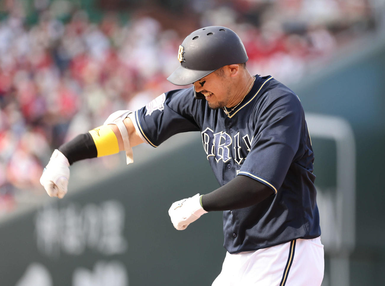 交流戦広島対オリックス　8回表オリックス2死一、二塁、T－岡田は勝ち越し中前適時打を放つ（撮影・加藤孝規）