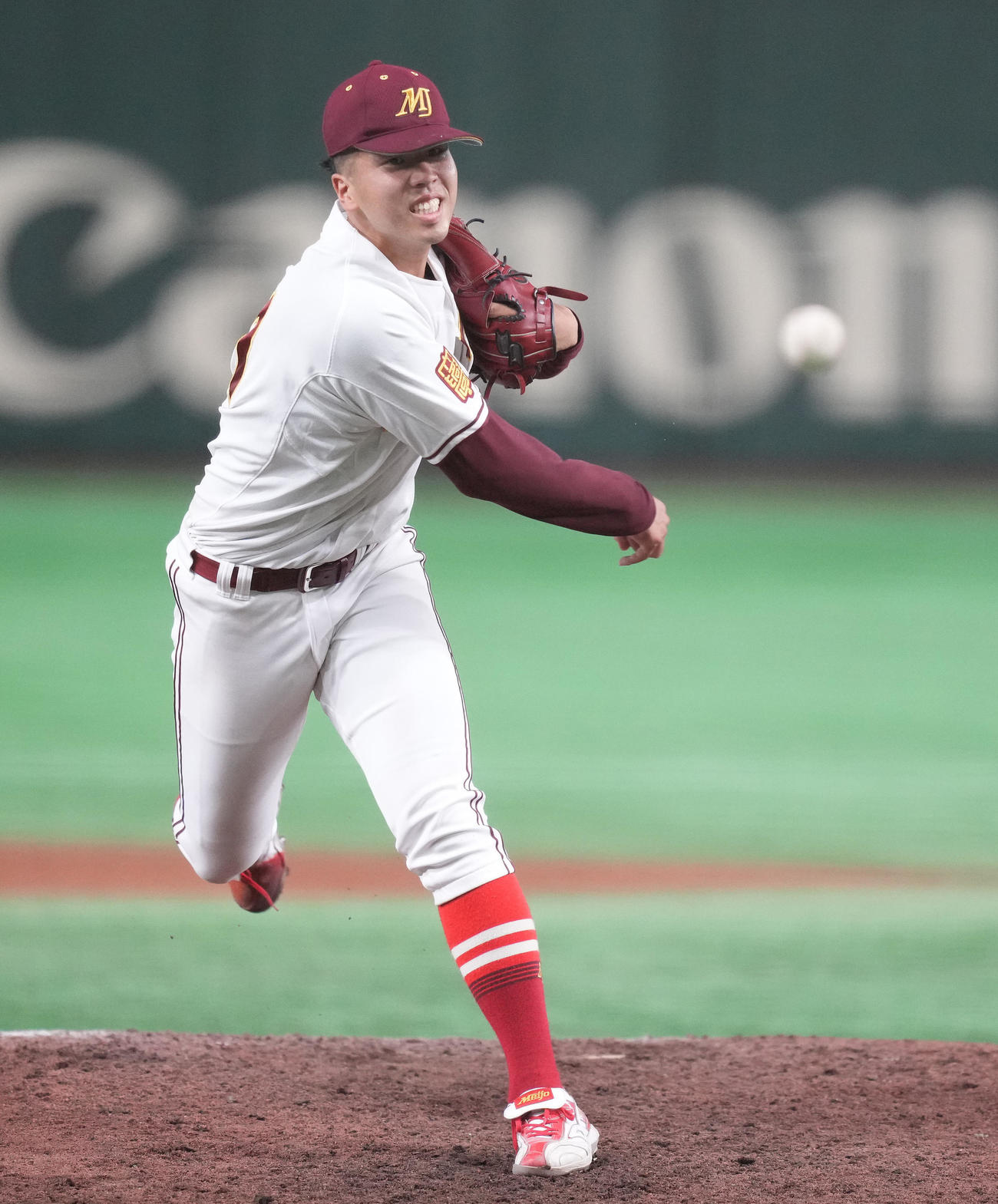 天理大対名城大　先発し力投する名城大・松本（撮影・鈴木みどり）