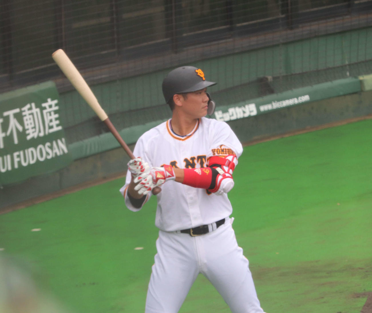 イースタン・リーグ巨人対ロッテ　「2番遊撃」で先発出場した巨人坂本（撮影・小早川宗一郎）