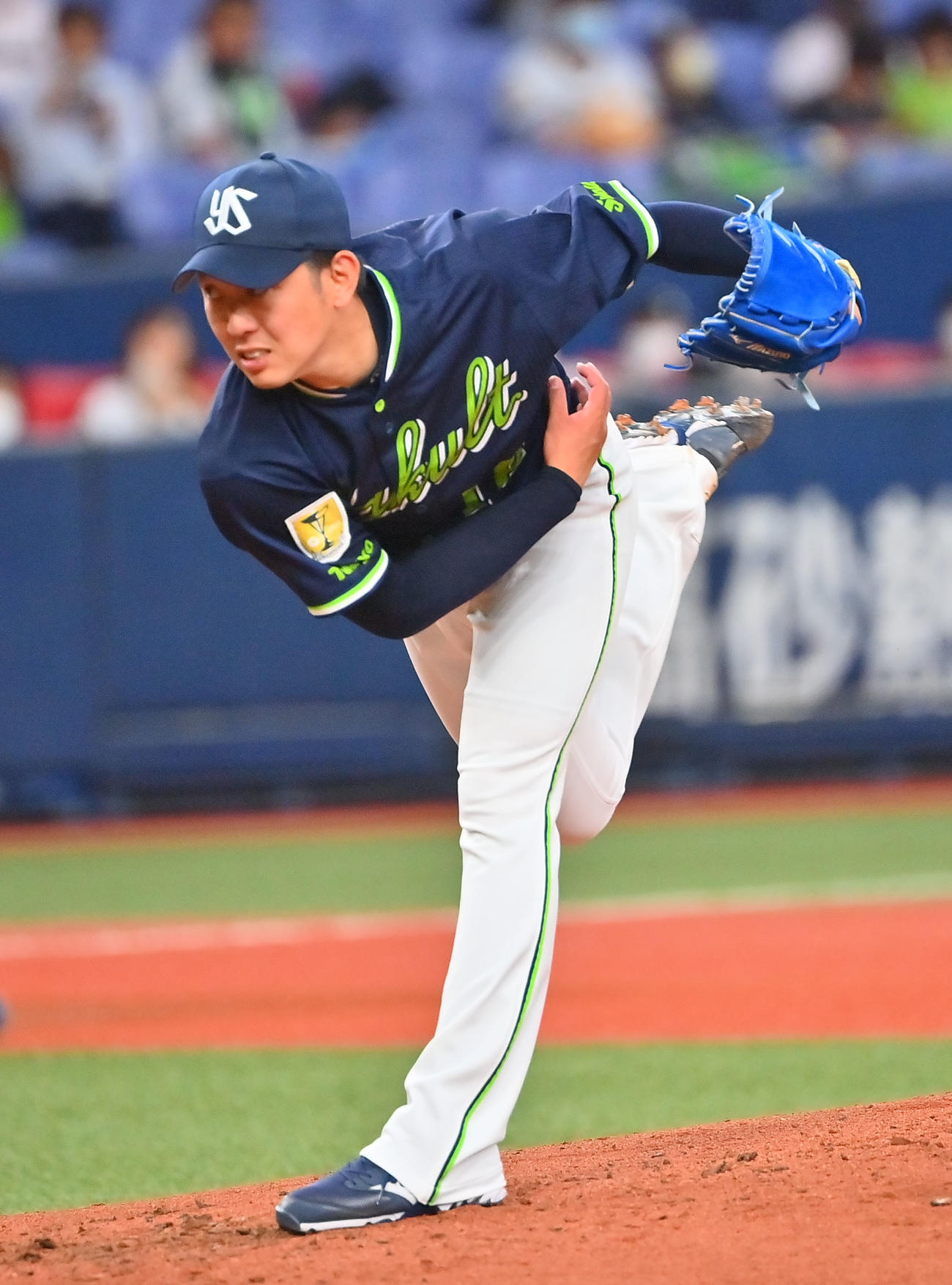 オリックス対ヤクルト　先発するヤクルトの原（撮影・和賀正仁）