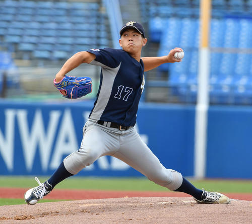 上武大対福岡大　先発した上武大・新谷（撮影・柴田隆二）