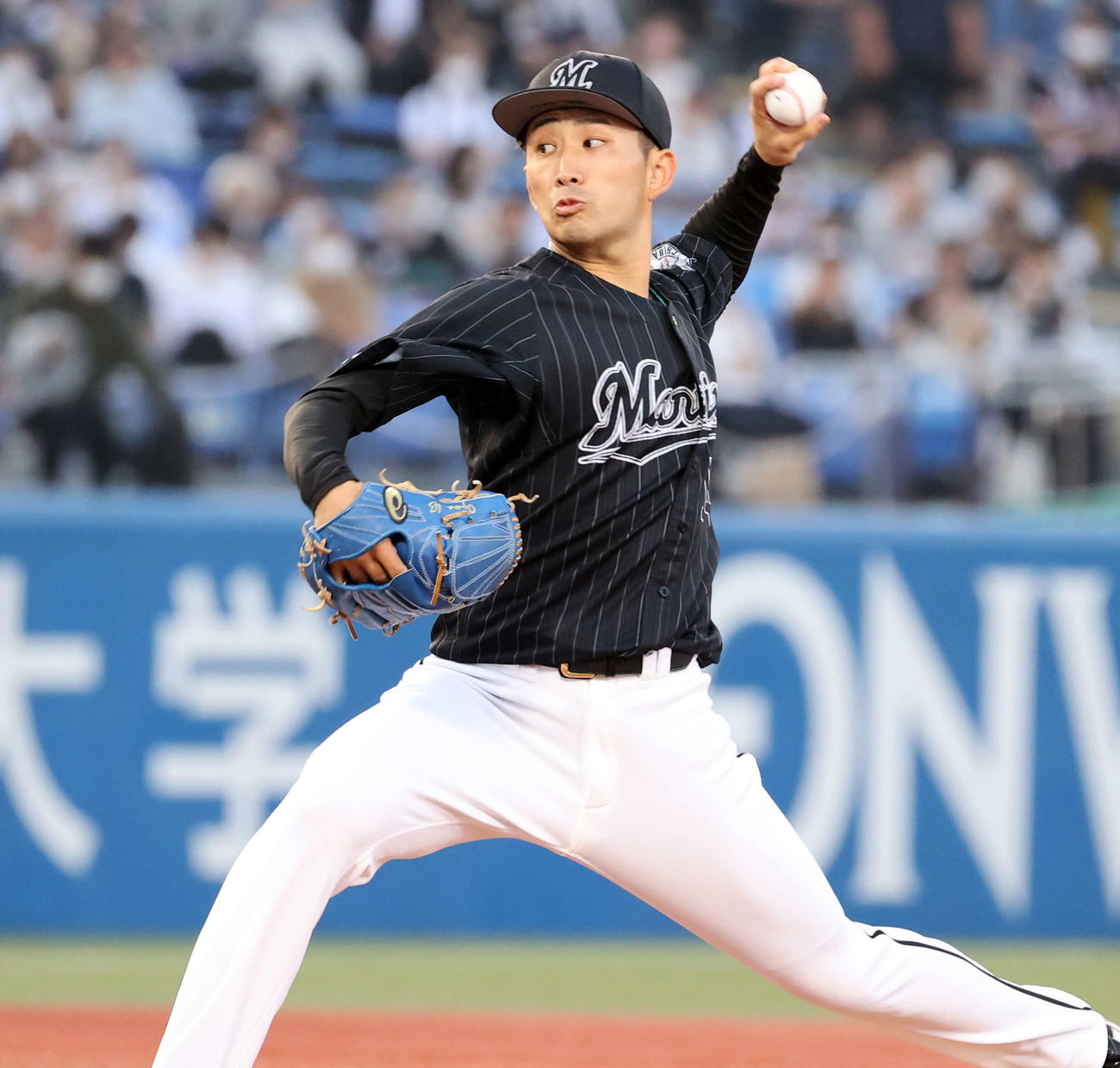 ロッテ小島和哉（2022年6月2日撮影）