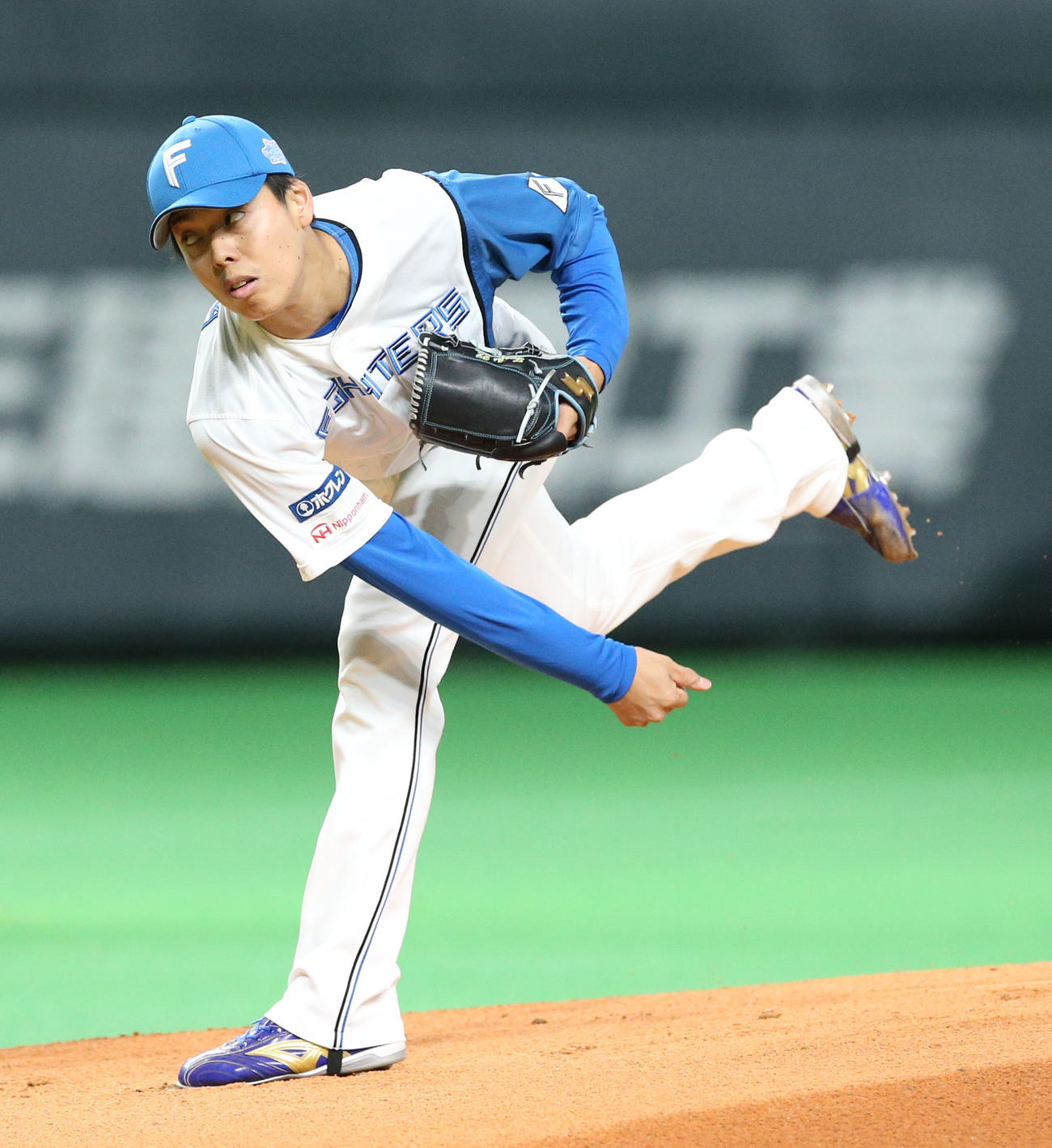 日本ハム対中日　日本ハム先発の杉浦（撮影・佐藤翔太）
