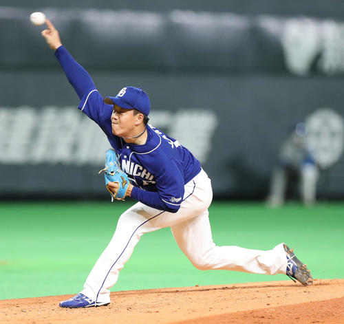 日本ハム対中日　中日先発の柳（撮影・佐藤翔太）