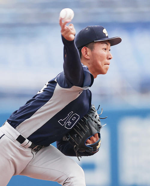 亜大対上武大　上武大先発の紫藤（撮影・野上伸悟）