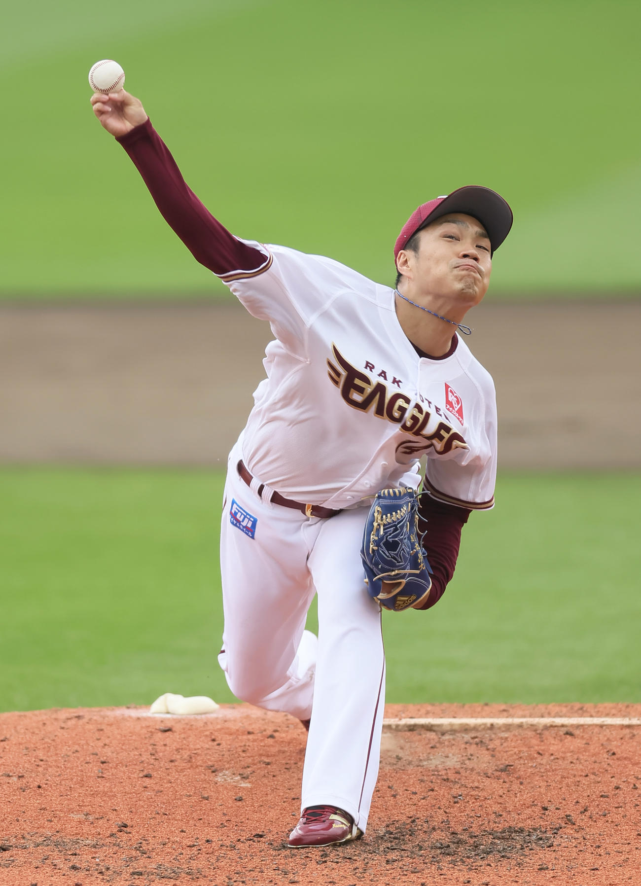 楽天対巨人　楽天先発の則本（撮影・足立雅史）