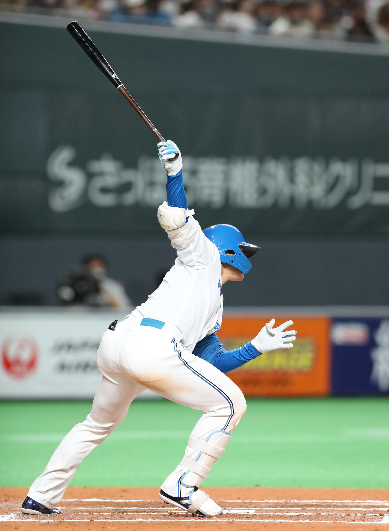 日本ハム対中日　6回裏日本ハム1死二塁、清宮は中前適時打を放つ（撮影・佐藤翔太）