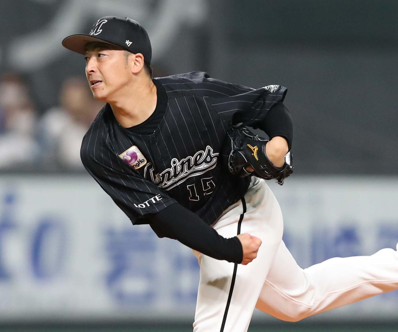 日本ハム対ロッテ　ロッテ先発の美馬（撮影・黒川智章）