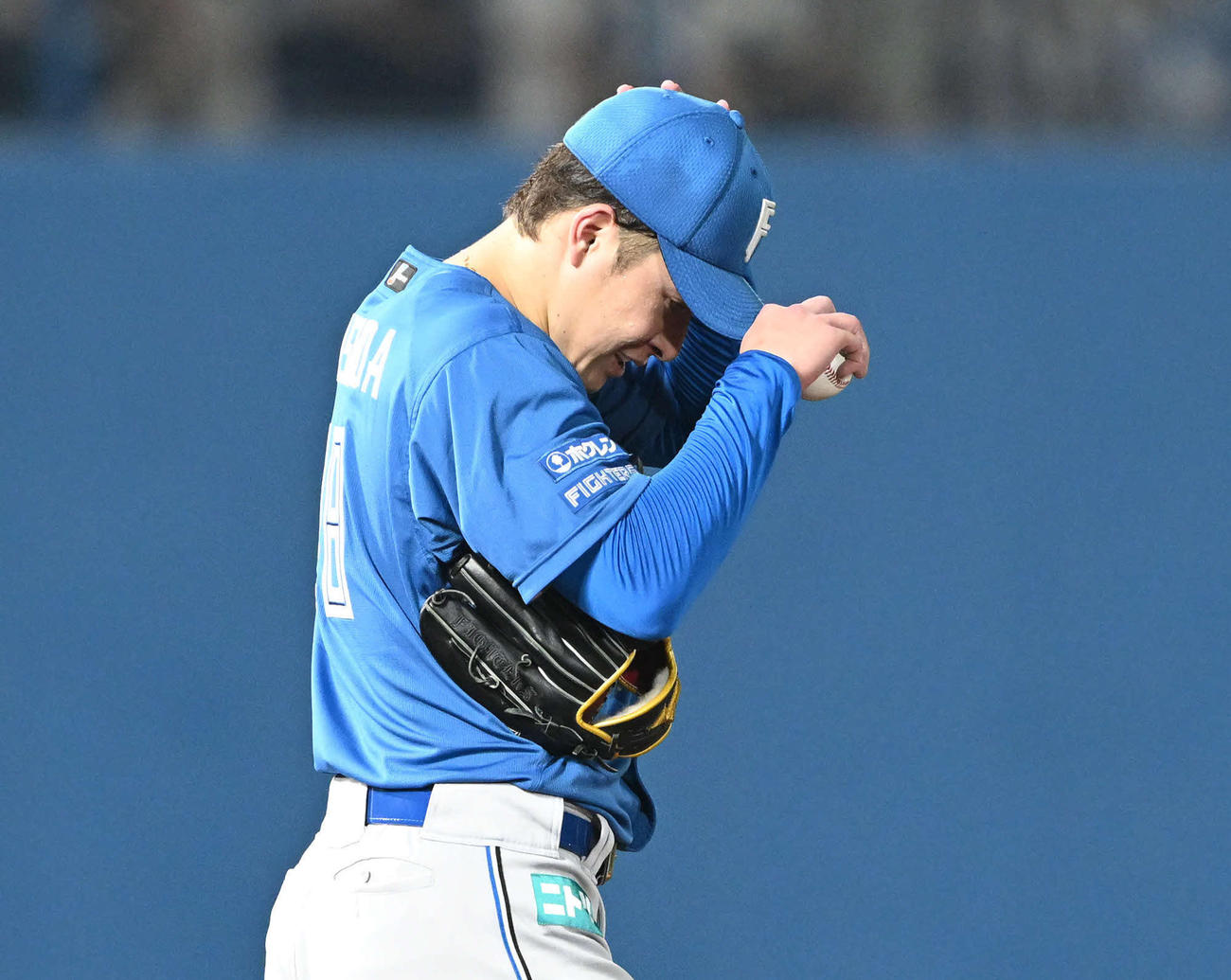 5回裏楽天1死二、三塁、太田に先制の2点適時打を浴びた吉田（撮影・滝沢徹郎）