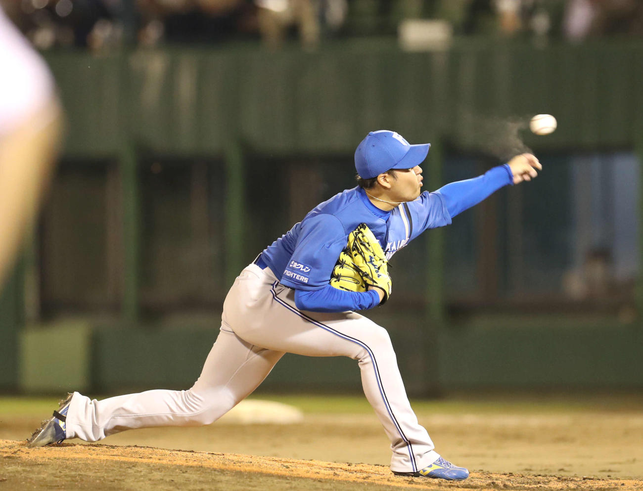 日本ハム3番手で登板し1回1／3を無失点に抑えた堀瑞輝（撮影・佐藤翔太）