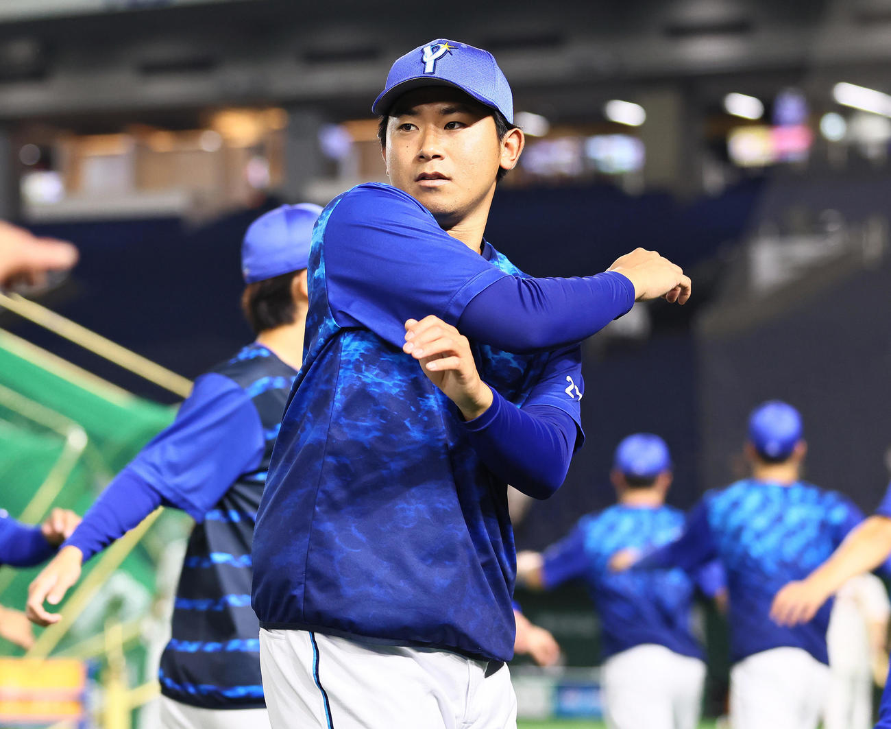 巨人対DeNA　試合前練習に臨むDeNA今永（撮影・垰建太）