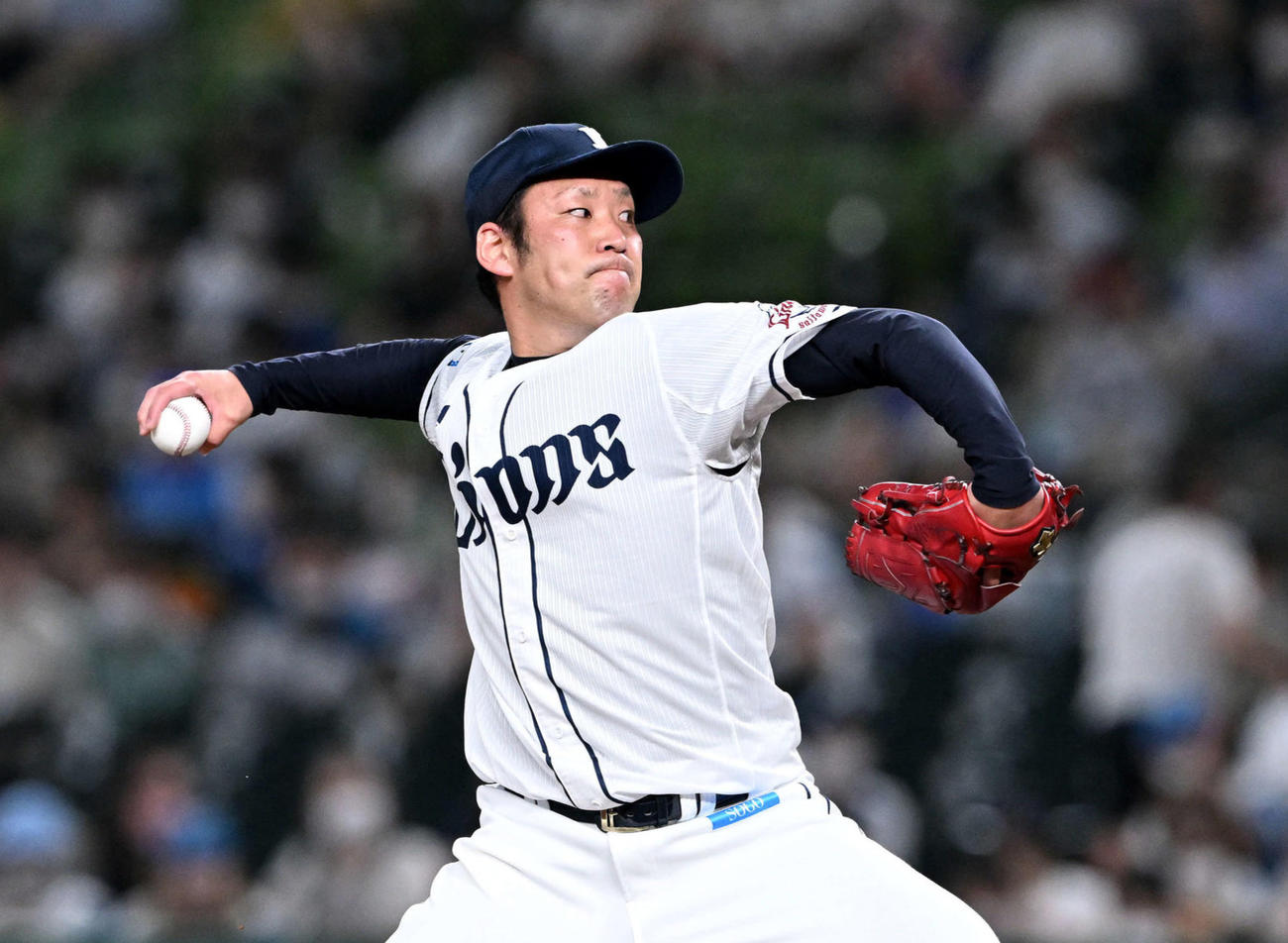 9回、西武4番手で登板し試合を締めた増田（撮影・滝沢徹郎）