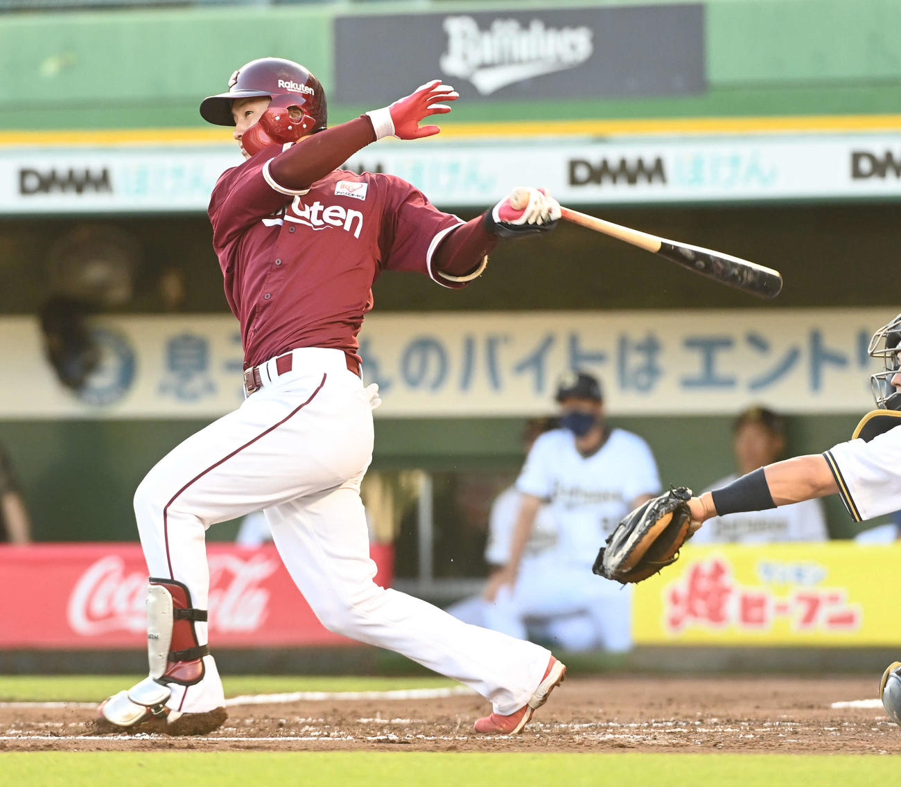 オリックス対楽天　2回表楽天2死一、三塁、太田は先制の左前適時打を放つ（撮影・前岡正明）