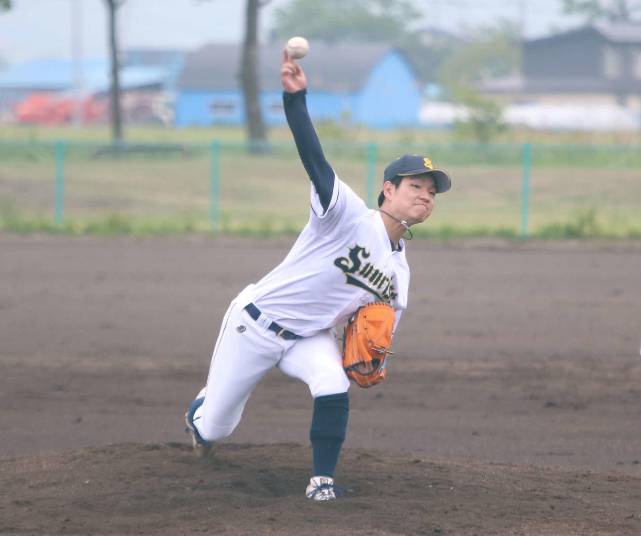 東北海道サンライズの主戦堀籠（撮影・山崎純一）