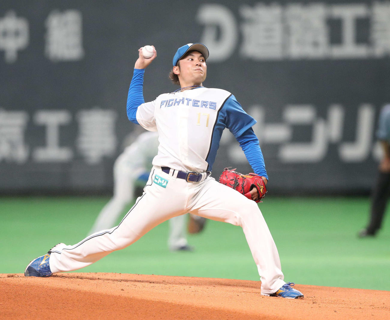日本ハム対オリックス　日本ハム先発の伊藤（撮影・黒川智章）