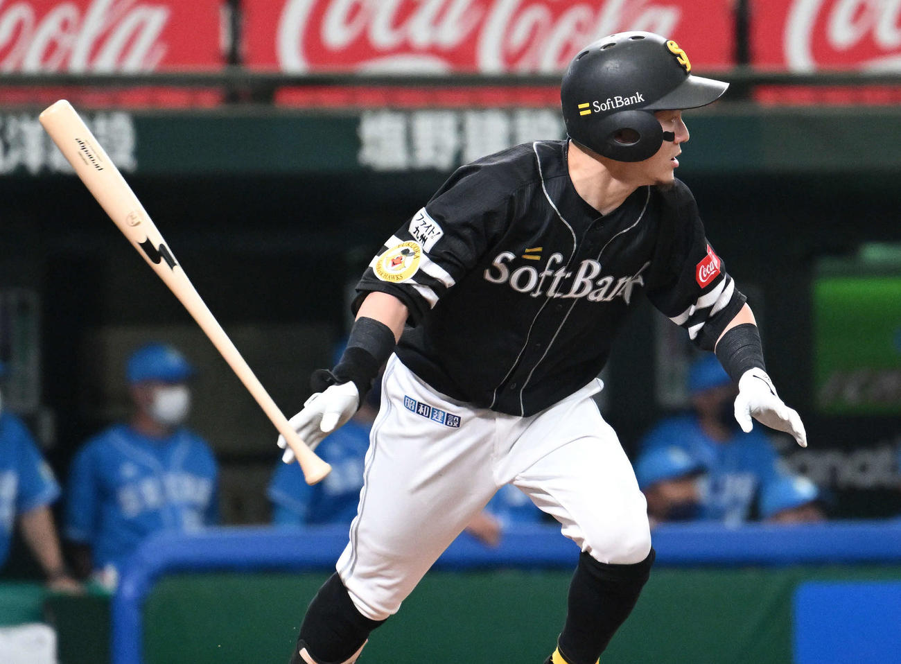 西武対ソフトバンク　3回表ソフトバンク2死二塁、牧原大は左前適時打を放つ（撮影・滝沢徹郎）