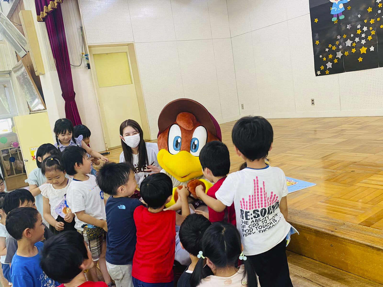 楽天が青森・弘前市で行ったフレンドシップジャーニー（楽天野球団提供）
