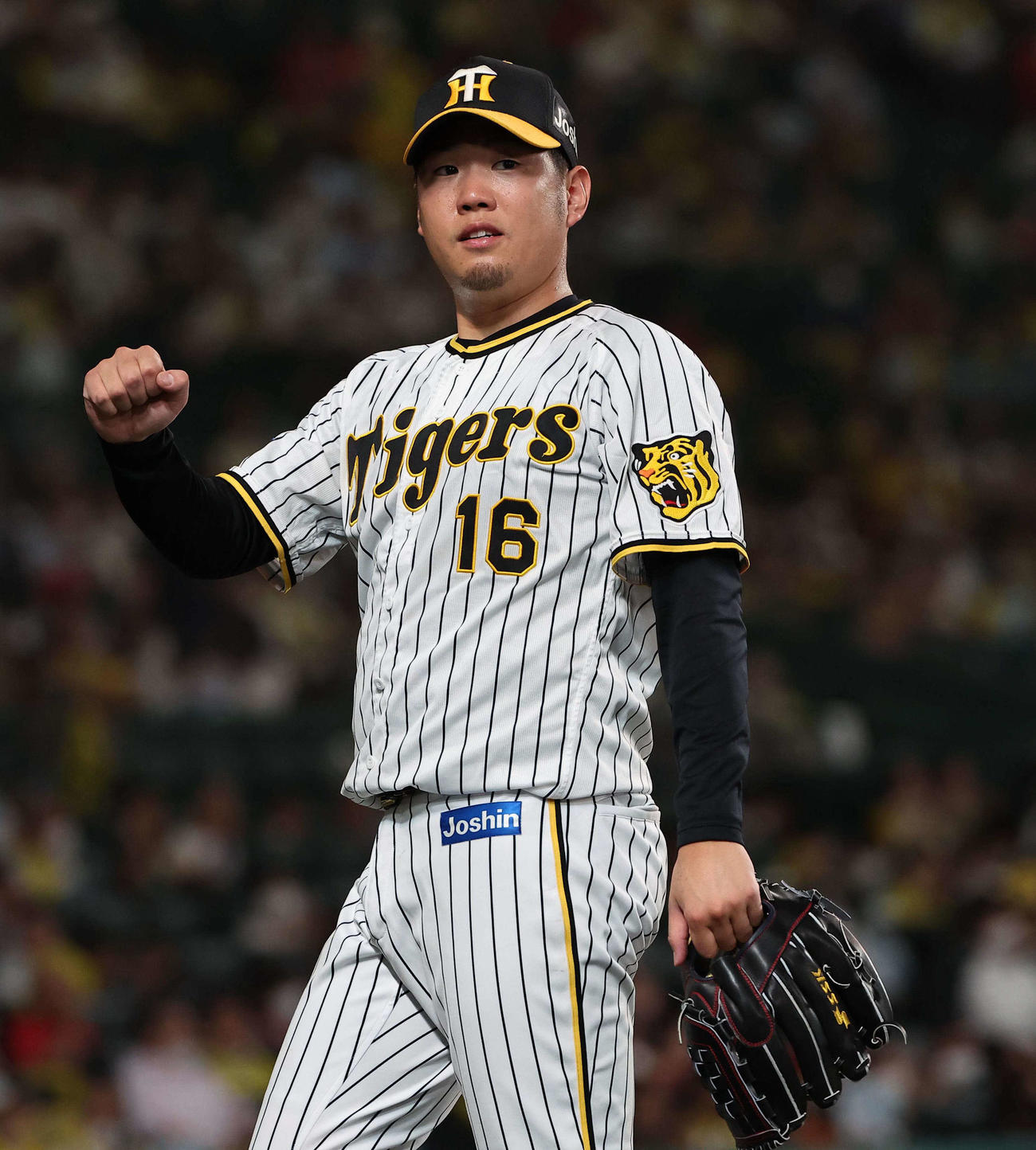 阪神対広島　西勇は7回途中で降板する（撮影・上田博志）