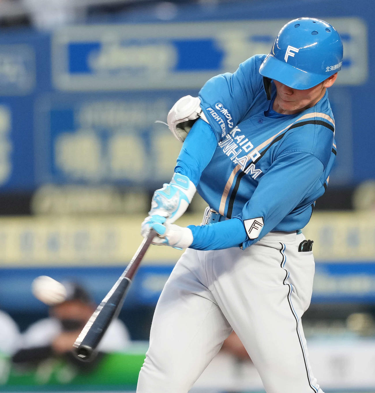 ロッテ対日本ハム　3回表日本ハム無死、右越えソロ本塁打を放つ清宮（撮影・菅敏）