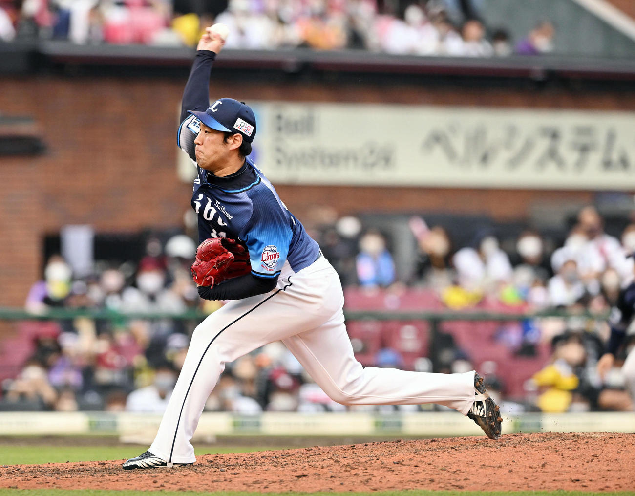 楽天対西武　9回裏、西武5番手で試合を締めた増田（撮影・滝沢徹郎）