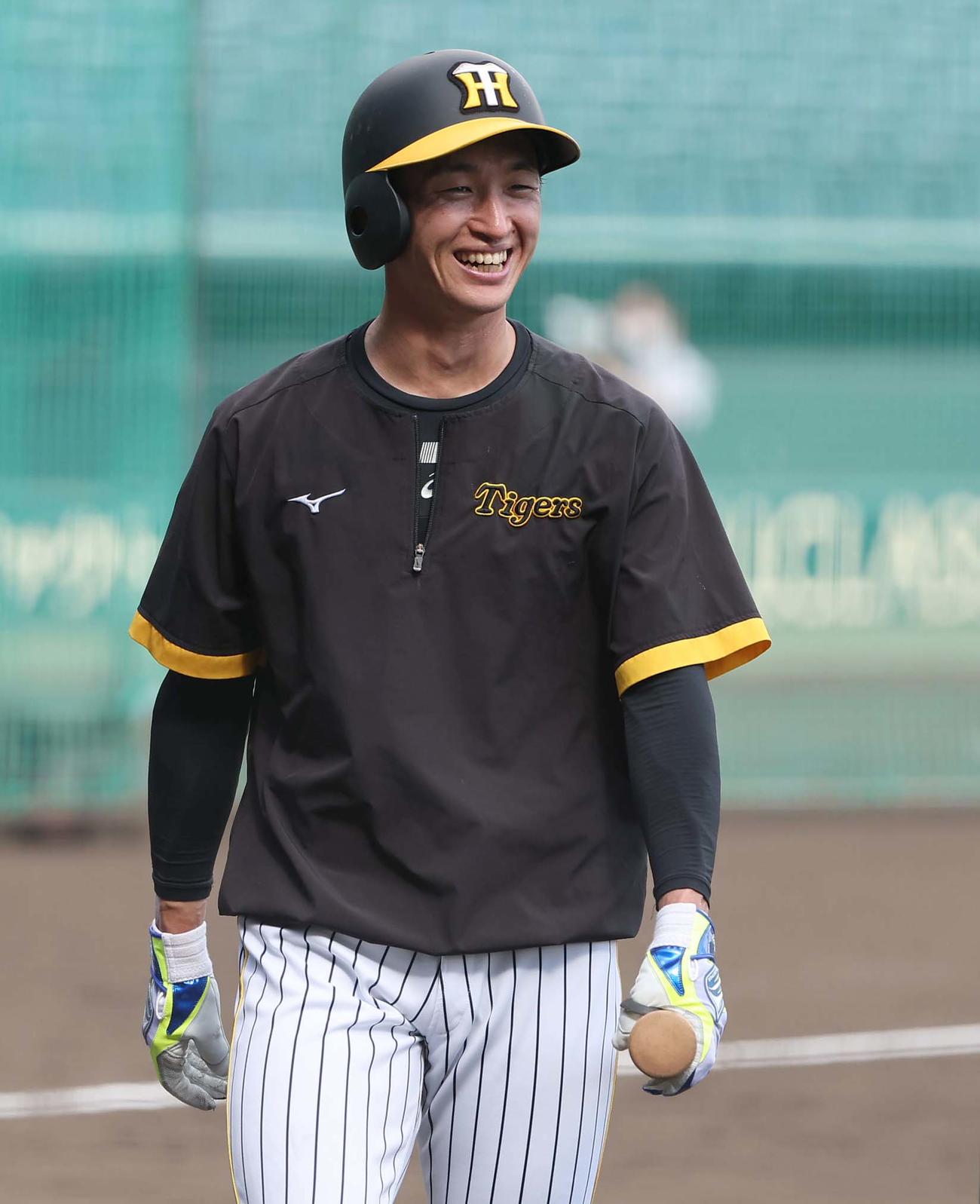 阪神近本光司（2022年7月6日撮影）