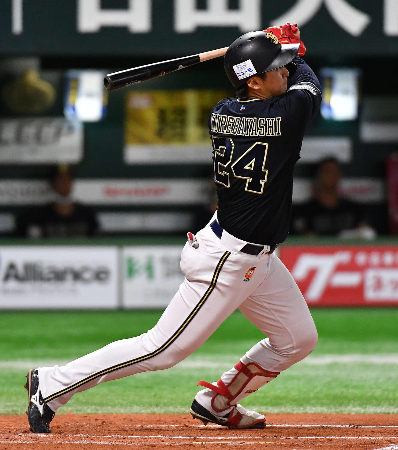 ソフトバンク対オリックス　7回表オリックス無死、紅林は中越え三塁打を放つ（撮影・岩下翔太）