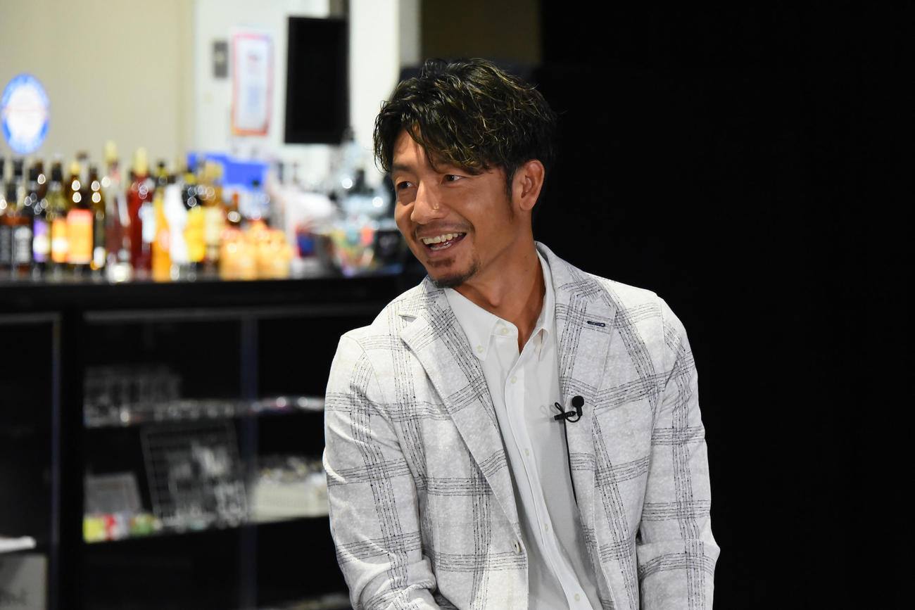 カンテレ新番組「8SPORTS」の初回収録に参加した鳥谷敬氏（カンテレ提供）