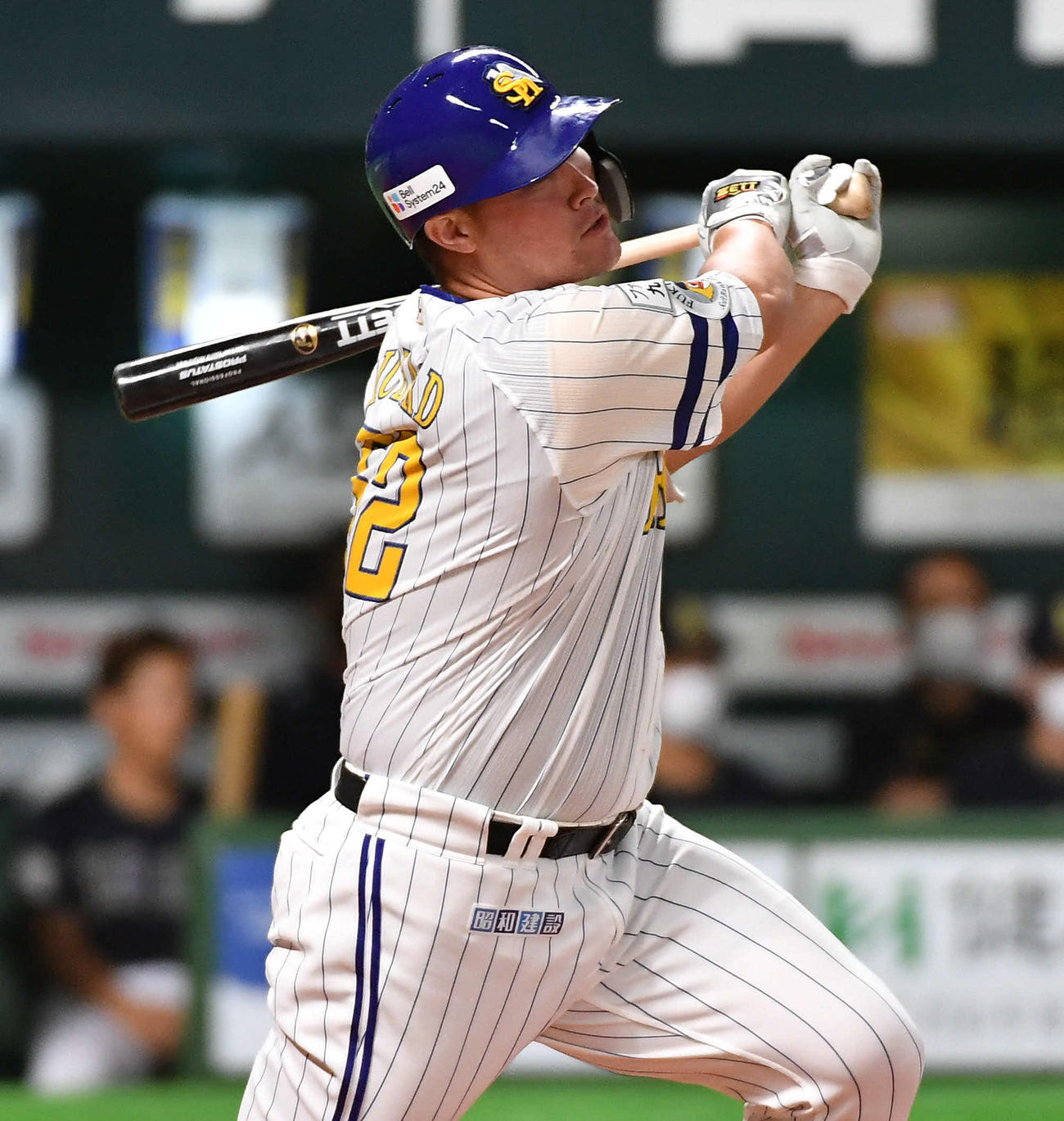 ソフトバンク対オリックス　2回裏ソフトバンク無死、リチャードは右中間へ本塁打を放つ（撮影・岩下翔太）