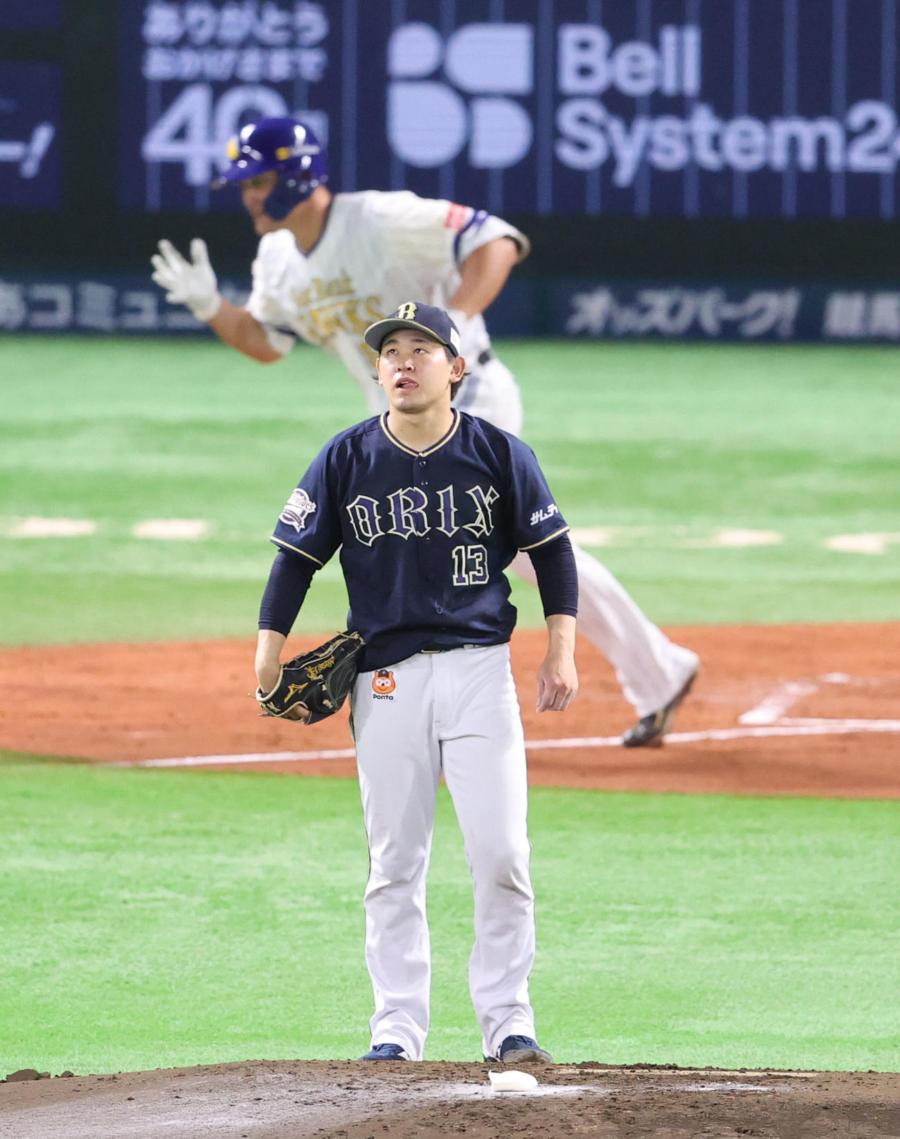 ソフトバンク対オリックス　2回裏ソフトバンク無死、リチャードに右中間本塁打を浴びた宮城大弥（撮影・梅根麻紀）
