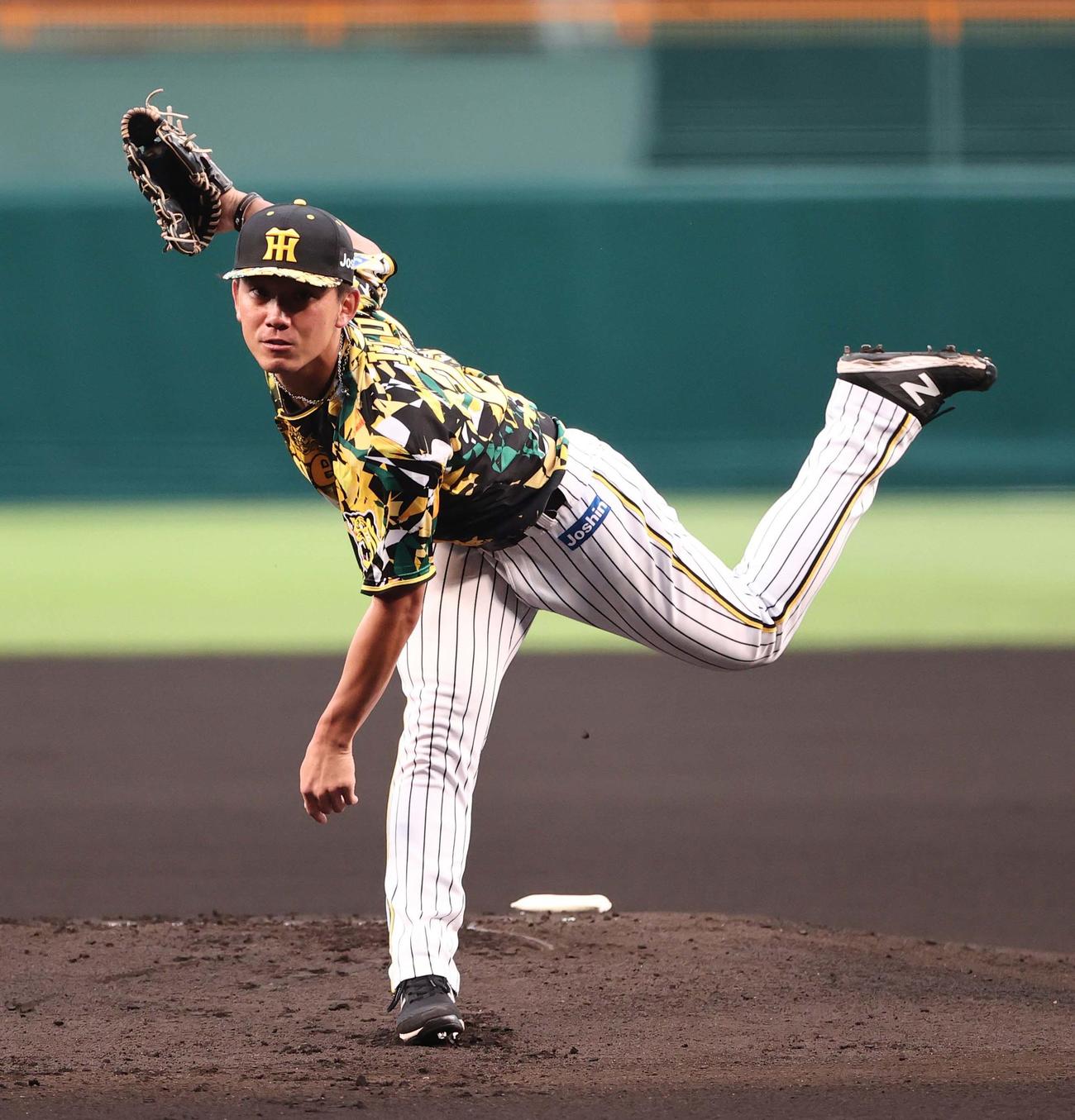 阪神対巨人　阪神先発の伊藤将（撮影・上田博志）
