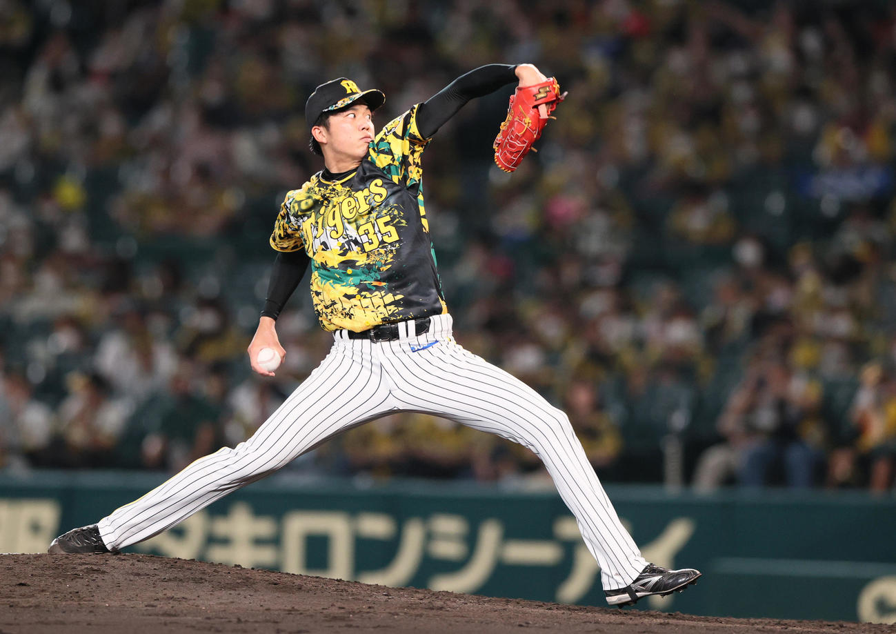 阪神対中日　力投する阪神才木（撮影・上山淳一）