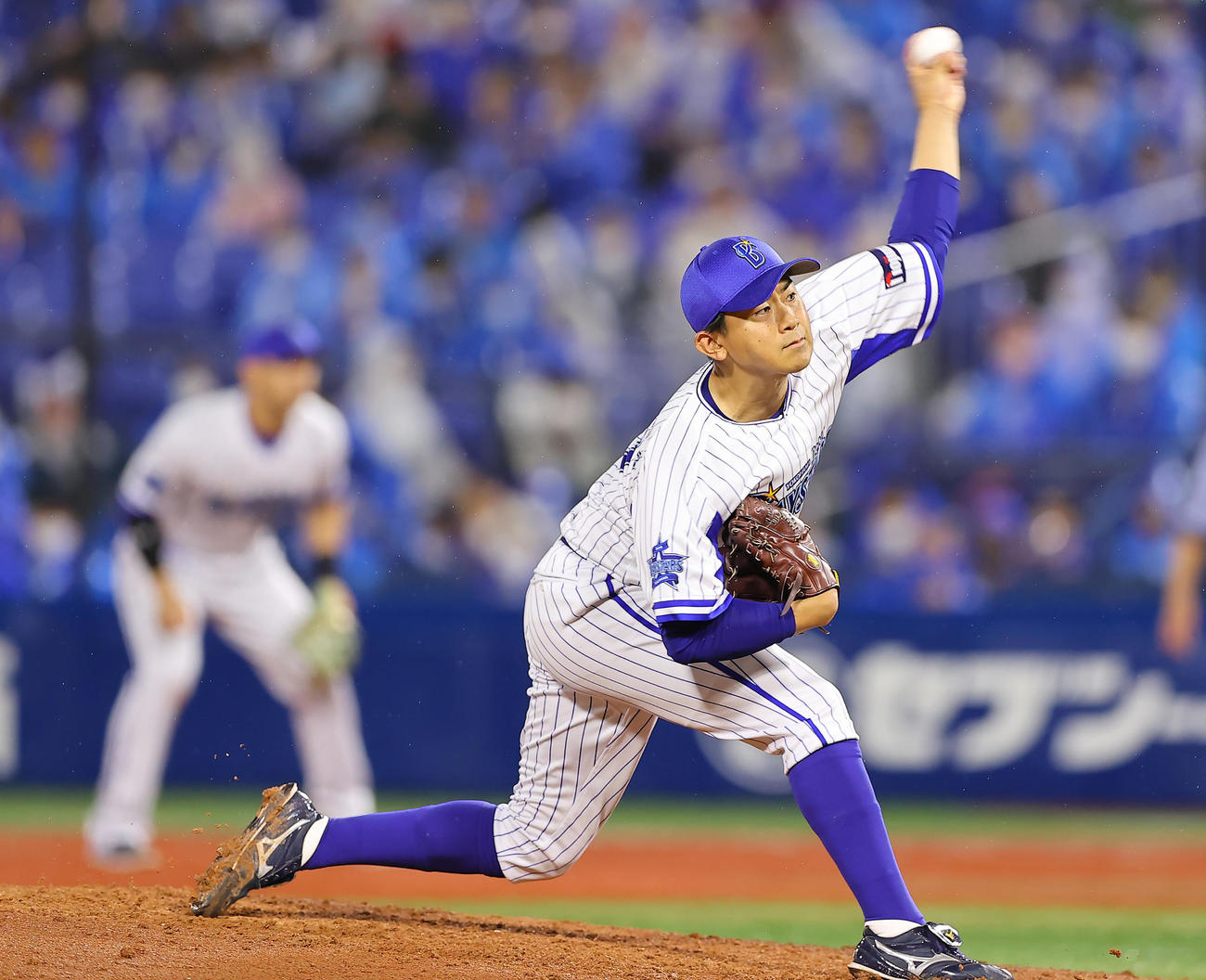 DeNA対ヤクルト　力投するDeNA先発の今永（撮影・垰建太）
