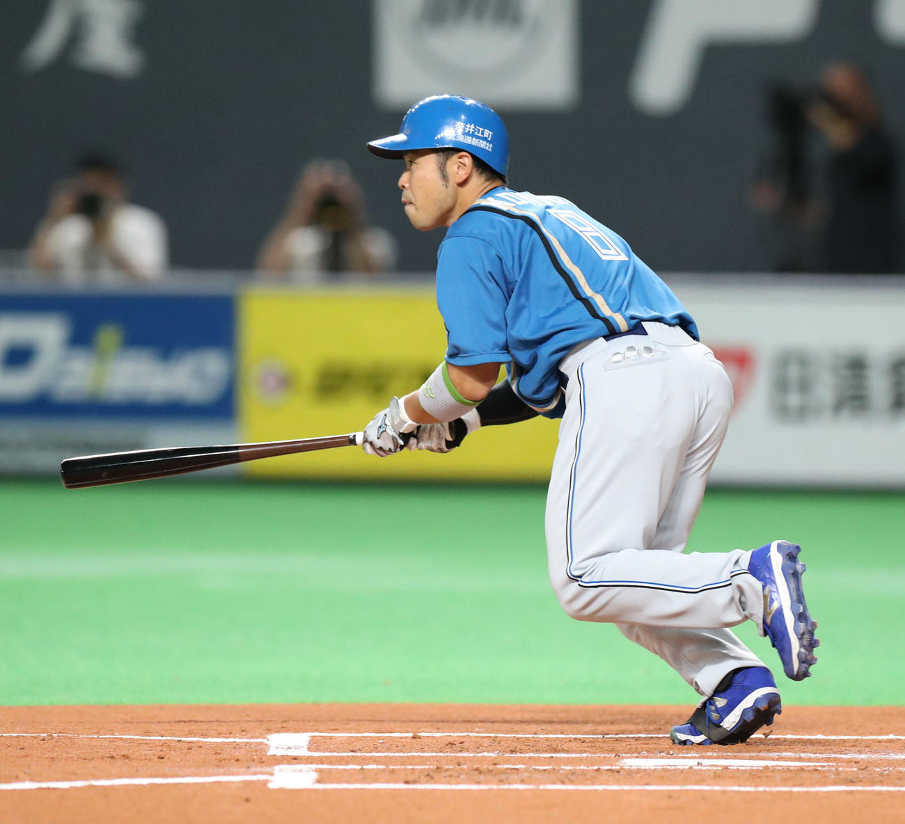日本ハム対西武　1回裏日本ハム1死二塁、近藤は先制となる中前適時打を放つ（撮影・佐藤翔太）