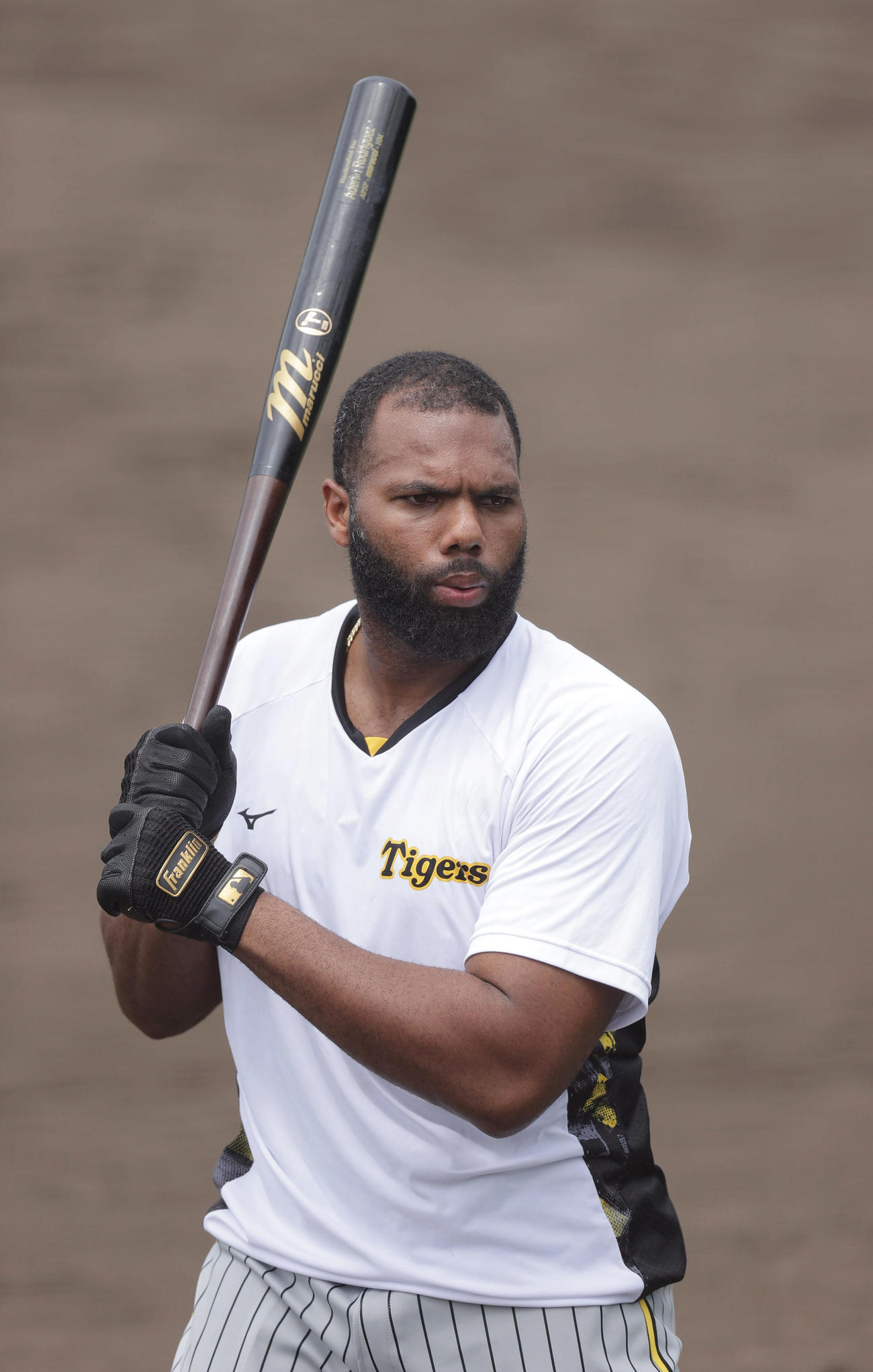 ウエスタン・リーグ　オリックス対阪神　試合前練習に臨む阪神ロドリゲス（撮影・前田充）