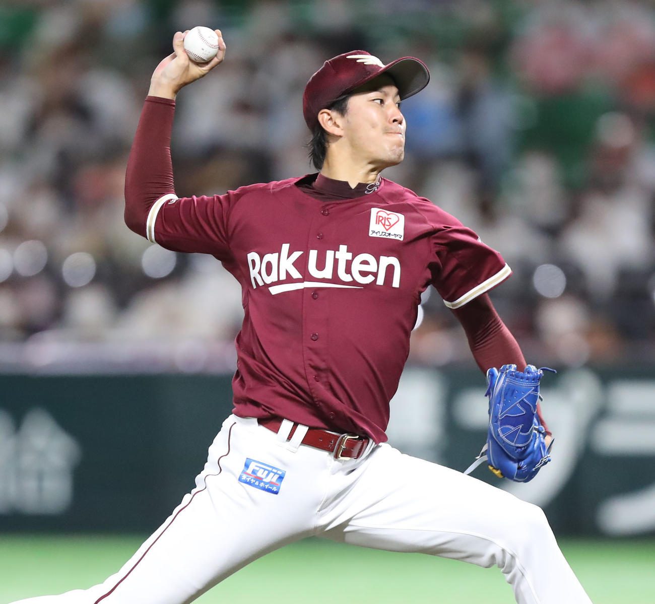 ソフトバンク対楽天　楽天先発の岸（撮影・屋方直哉）
