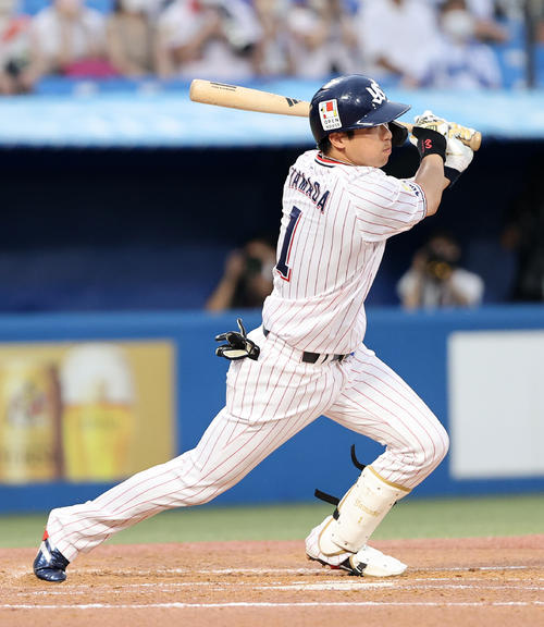 ヤクルト】山田哲人を出場選手登録即「3番二塁」先発 前半戦最終戦で
