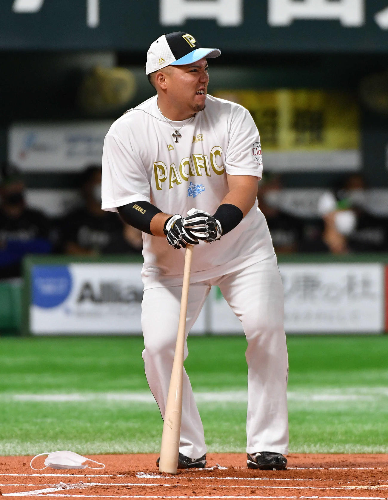 全パ対全セ　ホームランダービーで疲れた様子を見せる西武山川（撮影・岩下翔太）