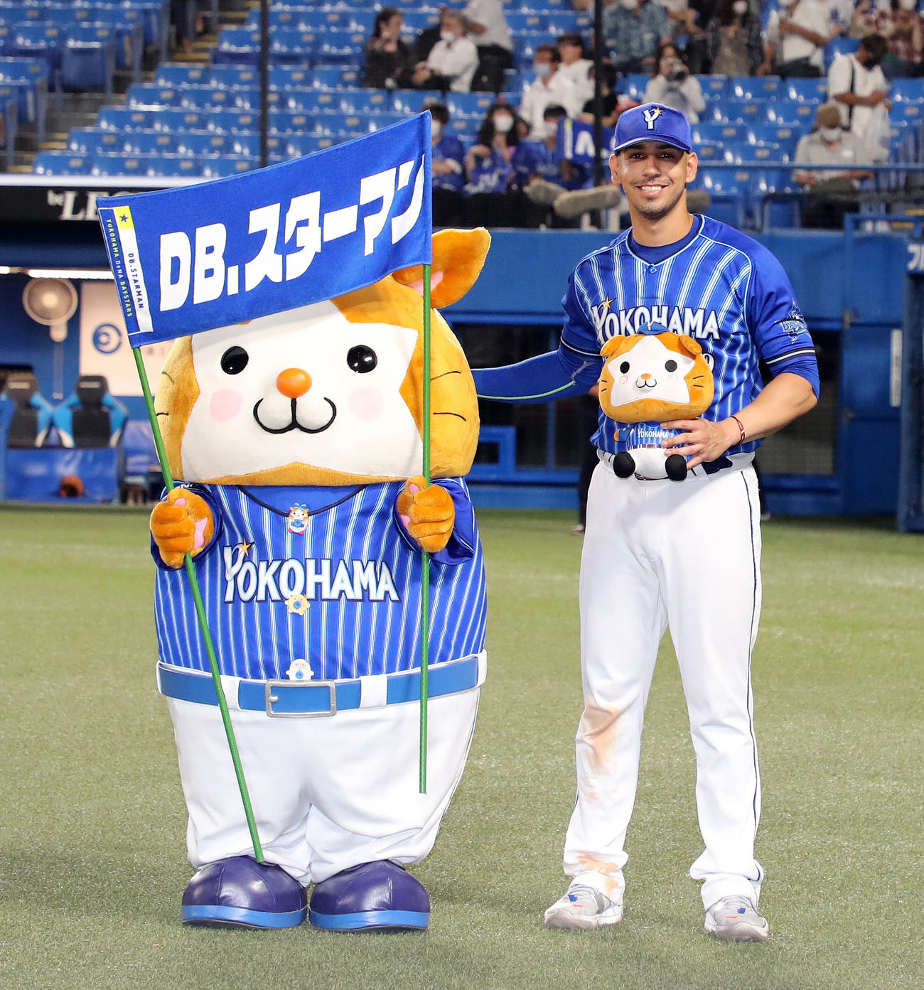 勝利し笑顔を見せるDeNAソト（2022年7月1日撮影）