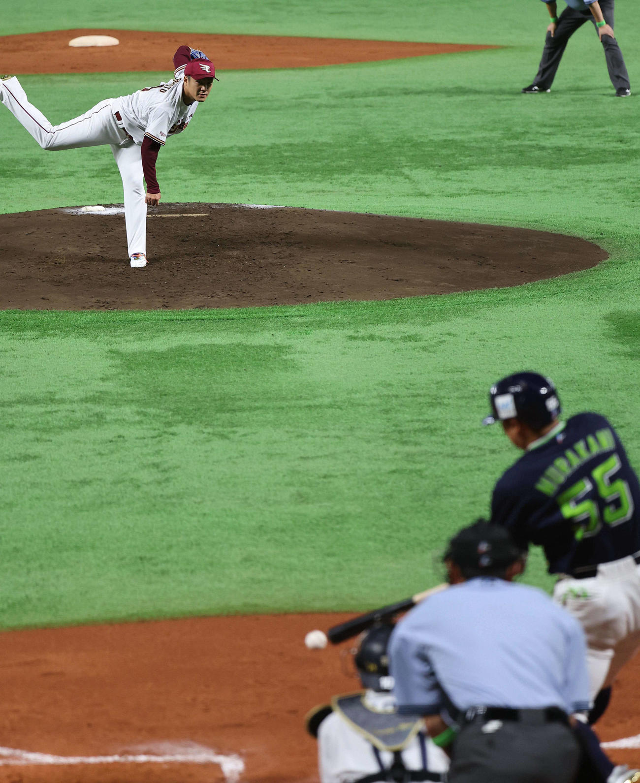 全パ対全セ　3回表全セ2死一塁、則本は村上から三振を奪う（撮影・上田博志）