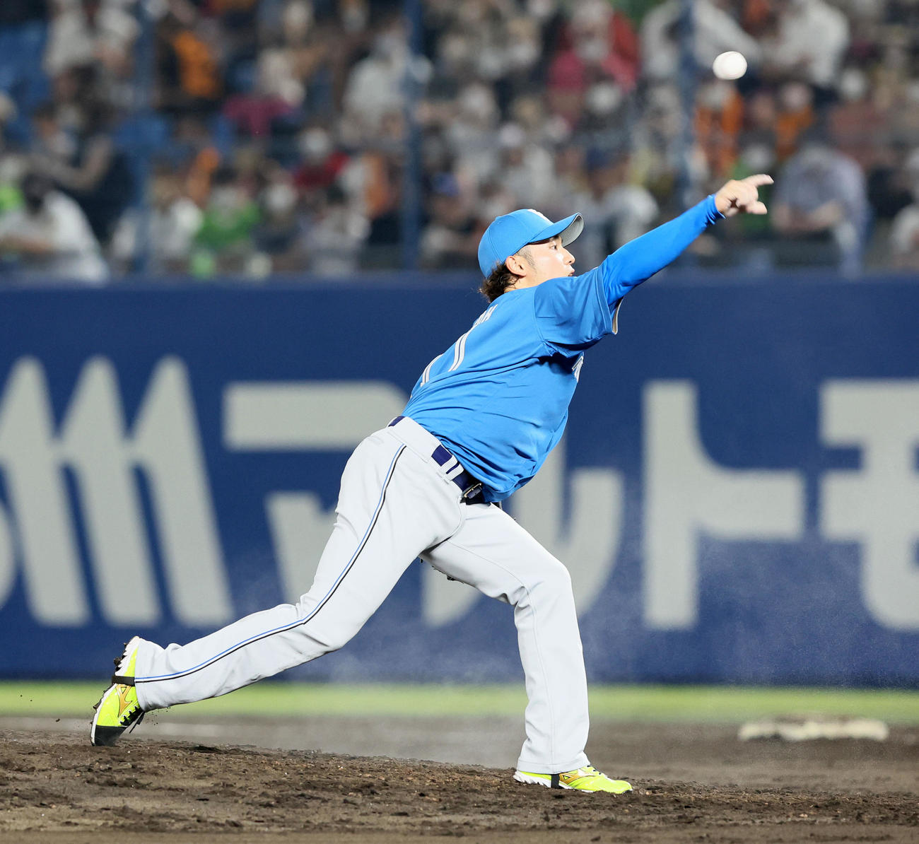 全セ対全パ　全パ8番手で登板する伊藤（撮影・加藤哉）