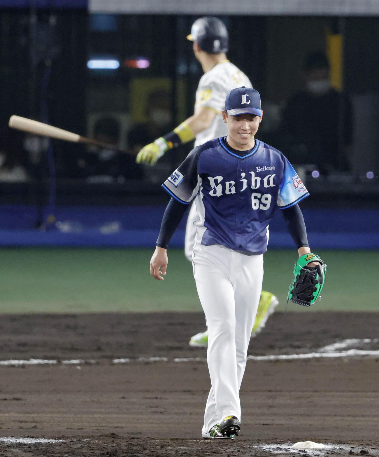 6回、全セ・佐藤輝を空振り三振に仕留めた全パ・水上