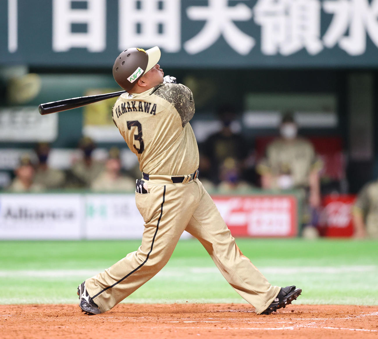 ソフトバンク対西武　4回表西武2死一、二塁、山川穂高は左越えに勝ち越しとなる3点本塁打を放つ（撮影・梅根麻紀）