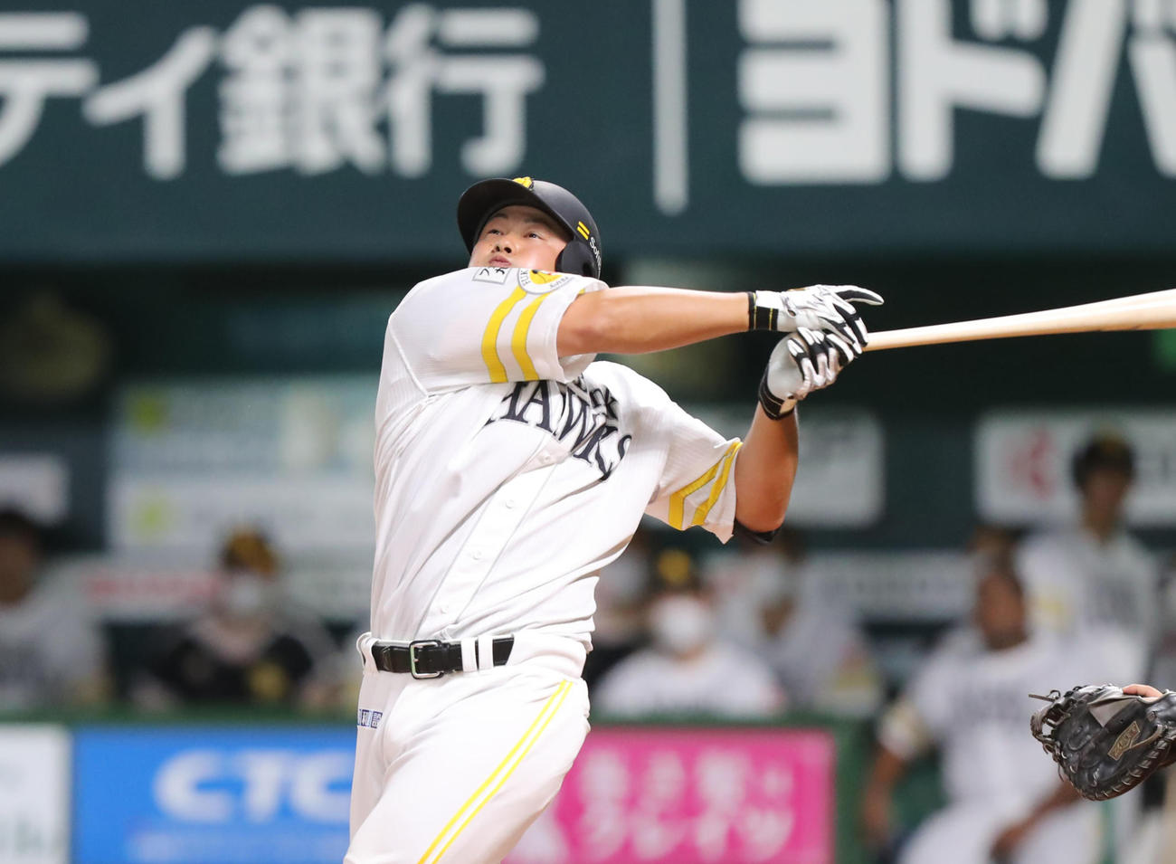 9回裏西武2死、代打でプロ初打席を迎えた黒瀬は遊飛に倒れる（撮影・屋方直哉）