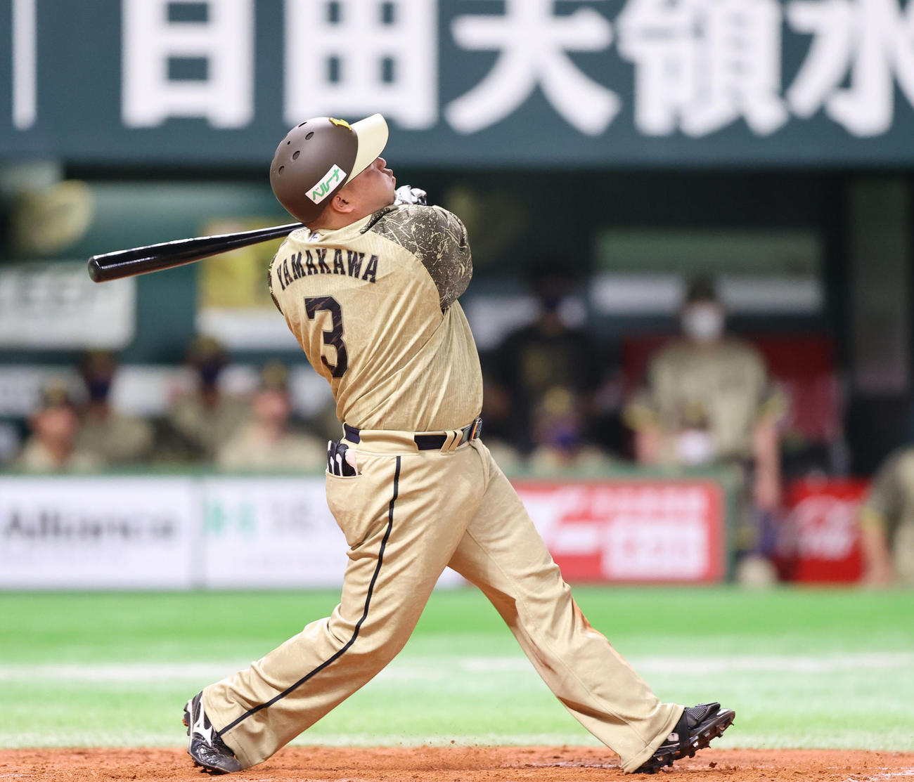 29日ソフトバンク戦で3ランを放つ西武山川穂高